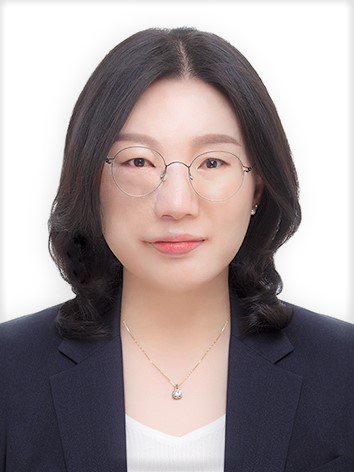 김동희 professor